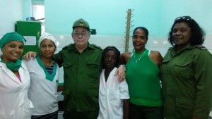 Visita compañero Lázaro Expósito Canto nuestro centro